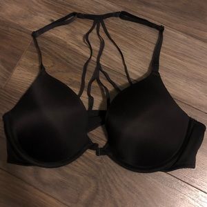 Cross Strapped Push Up Bra